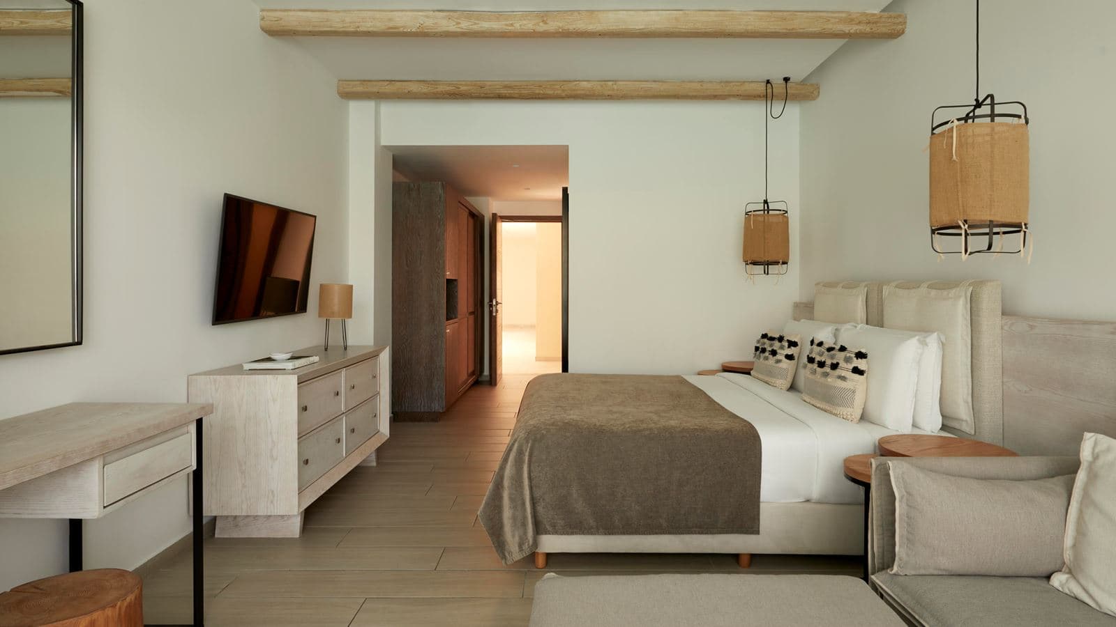 rooms-standard-room-lateral-sea-view