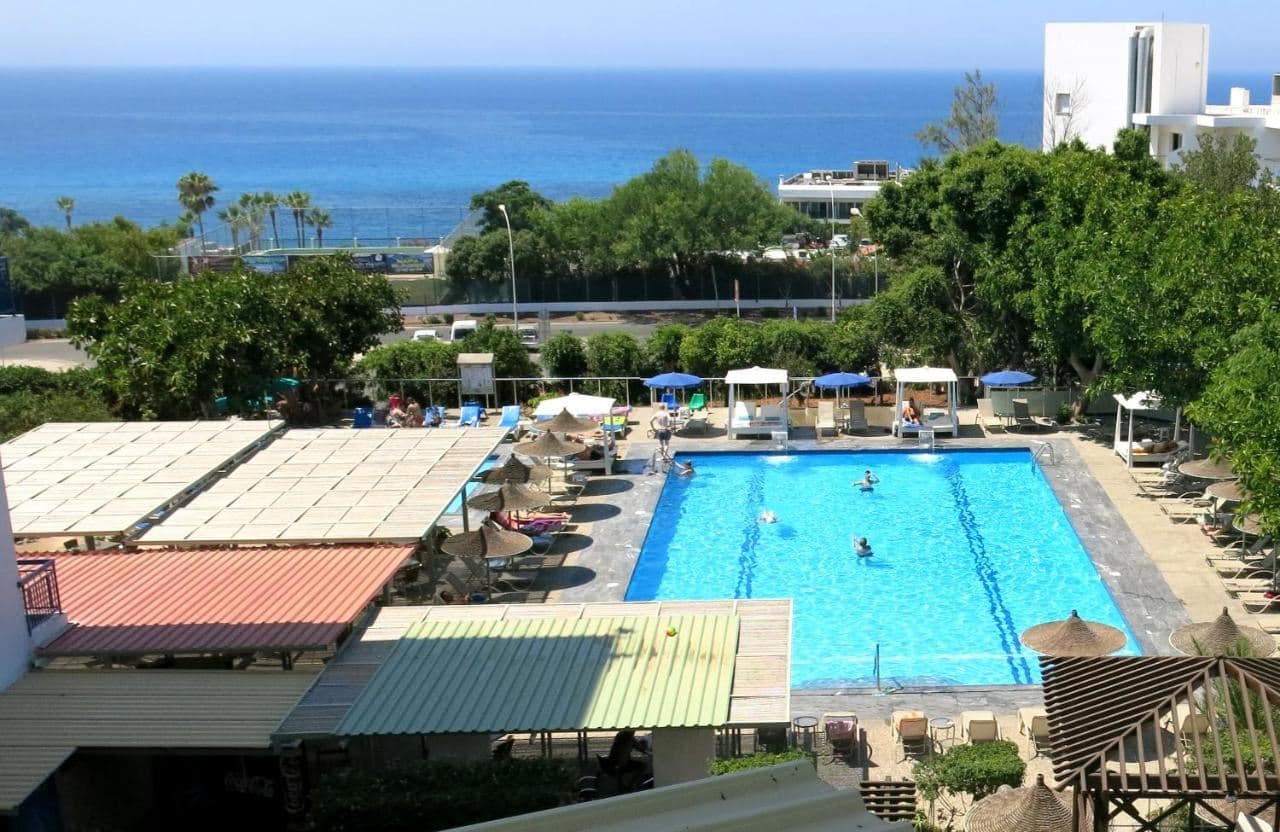 pools-pools
