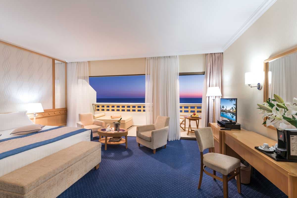 rooms-standard-junior-suite