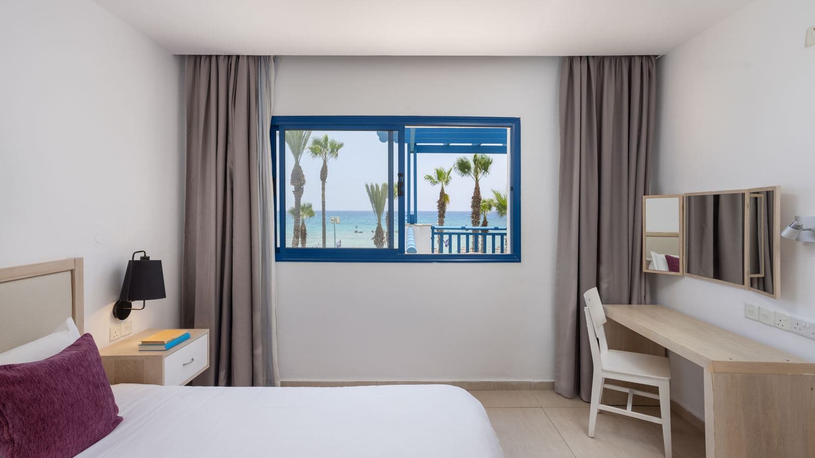rooms-apartment-1-bedroom-gardenview-balcony-or-terrace