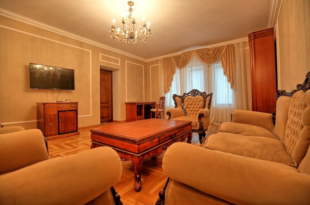 rooms-suite