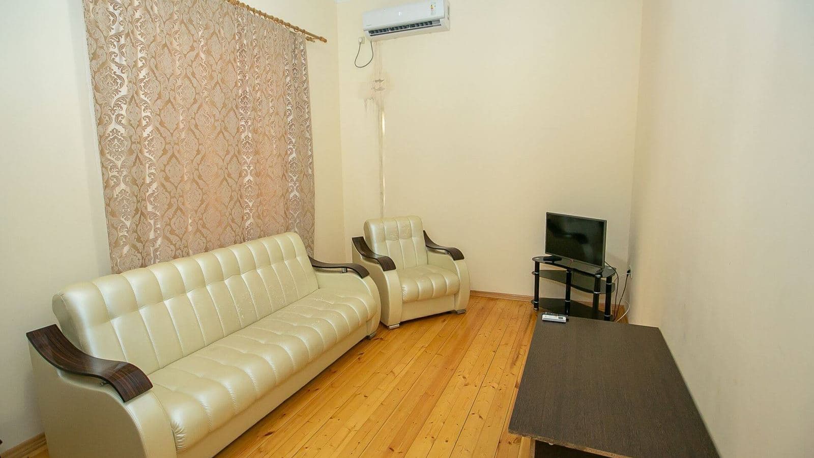 rooms-suite-cottage