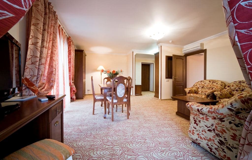 rooms-suite