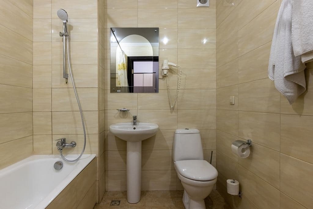 rooms-junior-suite-white