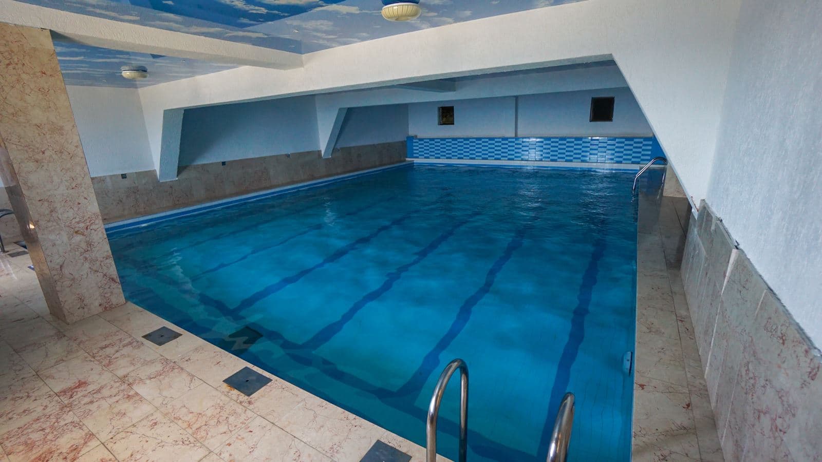 pools-indoor-pool