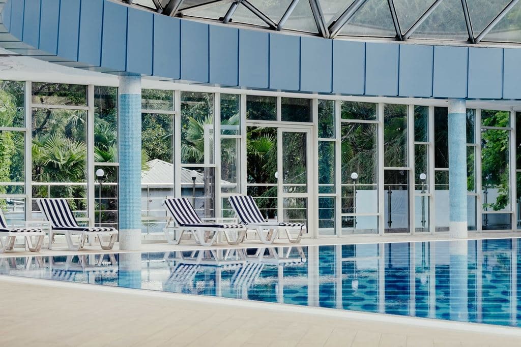 pools-indoor-pool