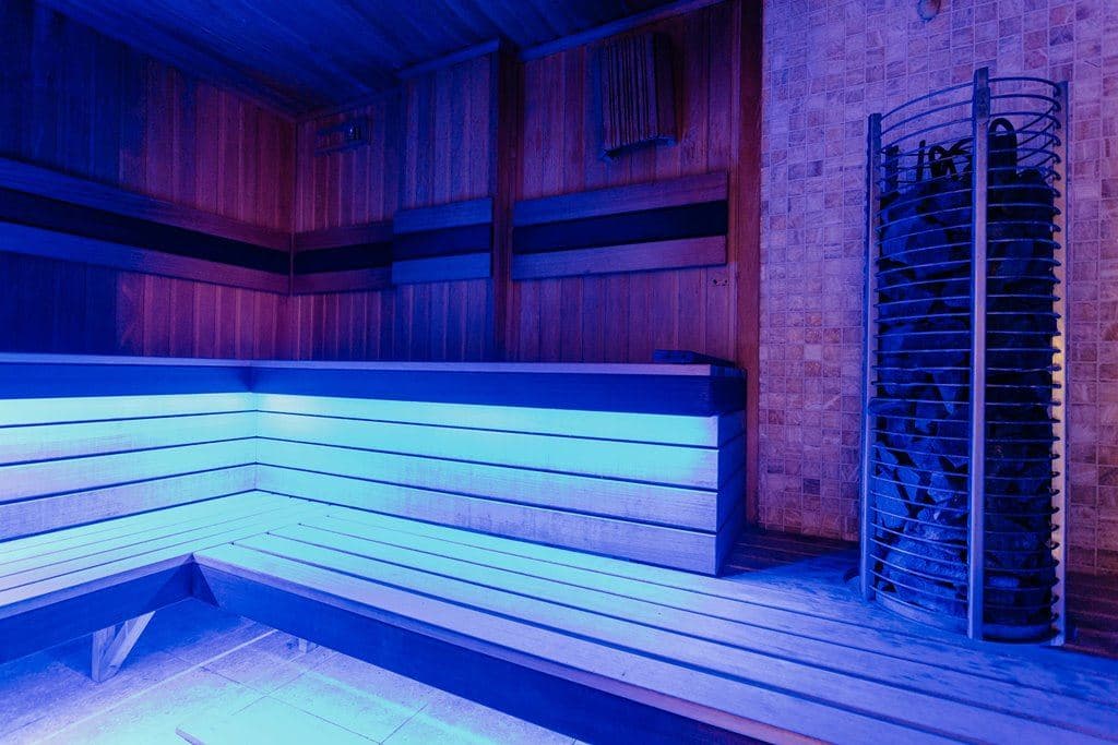 pools-indoor-pool