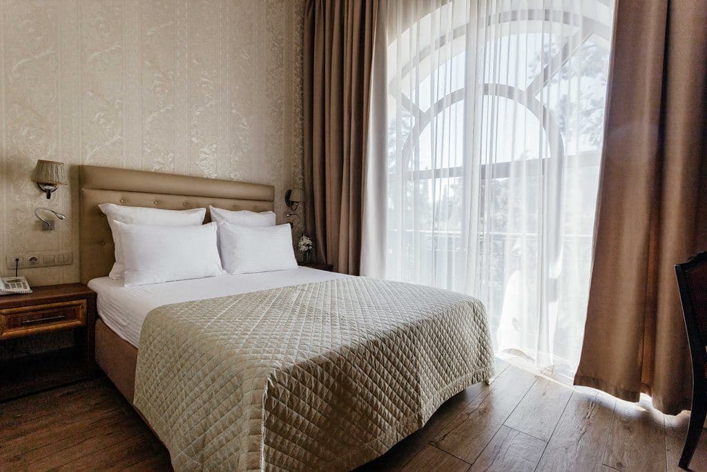 rooms-suite-2-rooms-without-balcony-sea-viewpark
