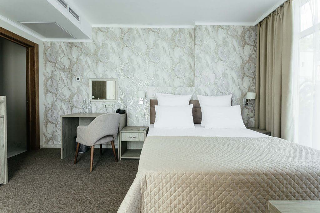rooms-family-suite-balcony-sea-view