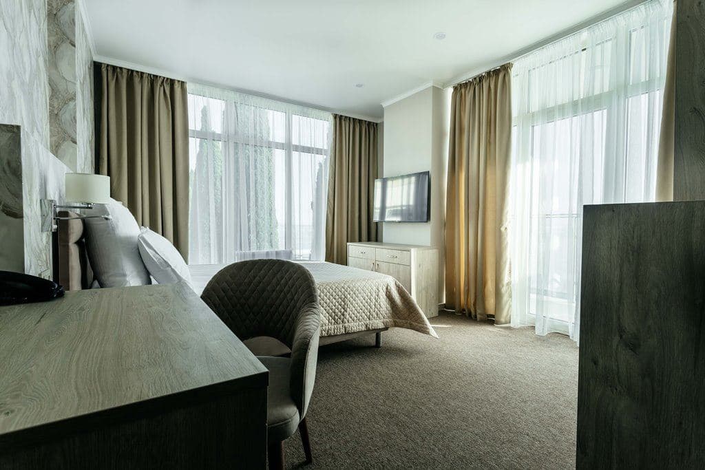 rooms-family-suite-balcony-sea-view