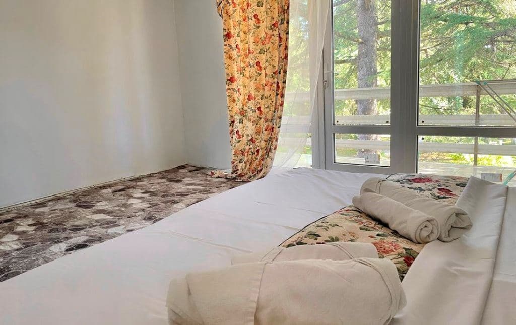 rooms-standart-with-balcony-+