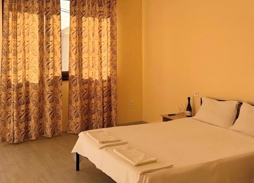 rooms-quadriple-room