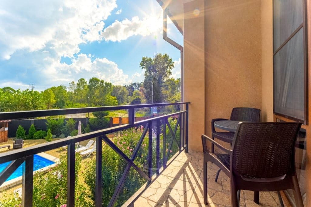 rooms-standart-balcony