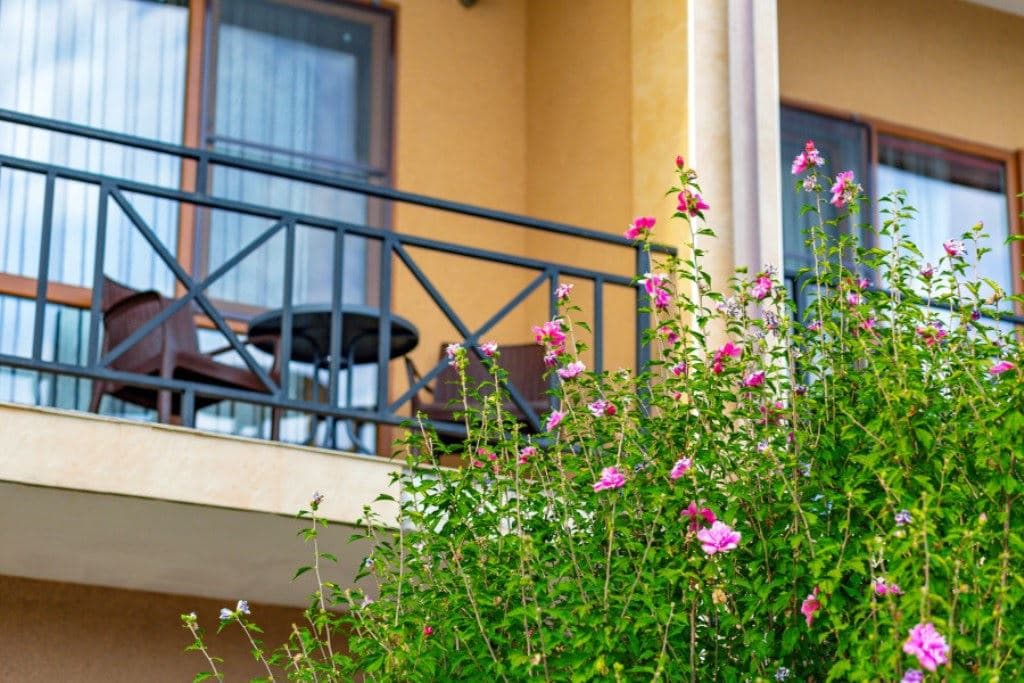 rooms-standart-balcony