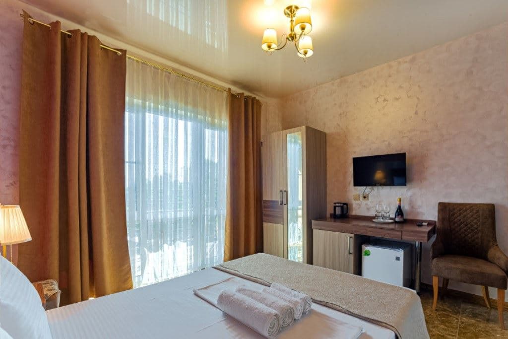 rooms-standart-balcony