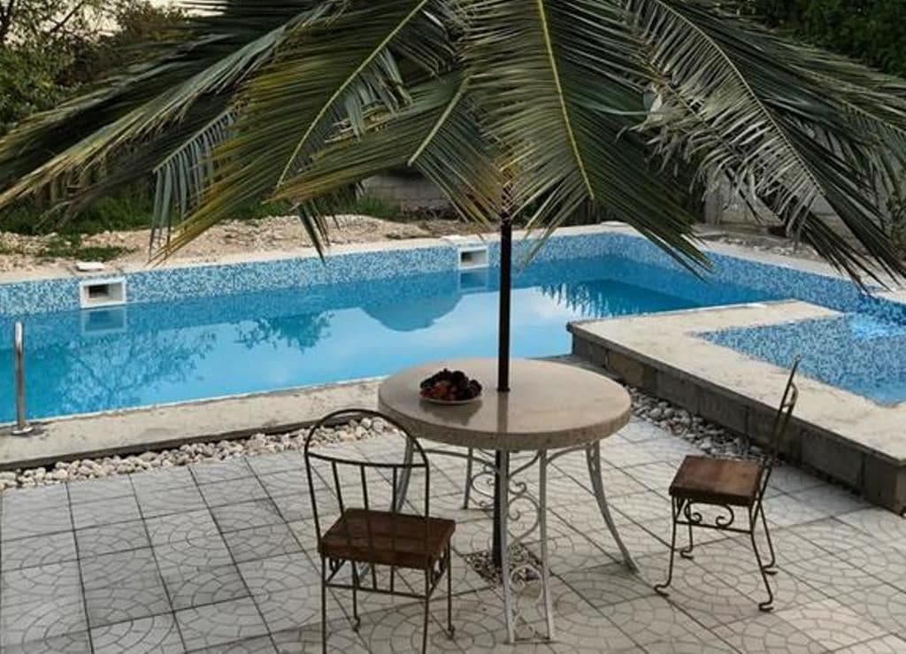 pools-outdoor-pool