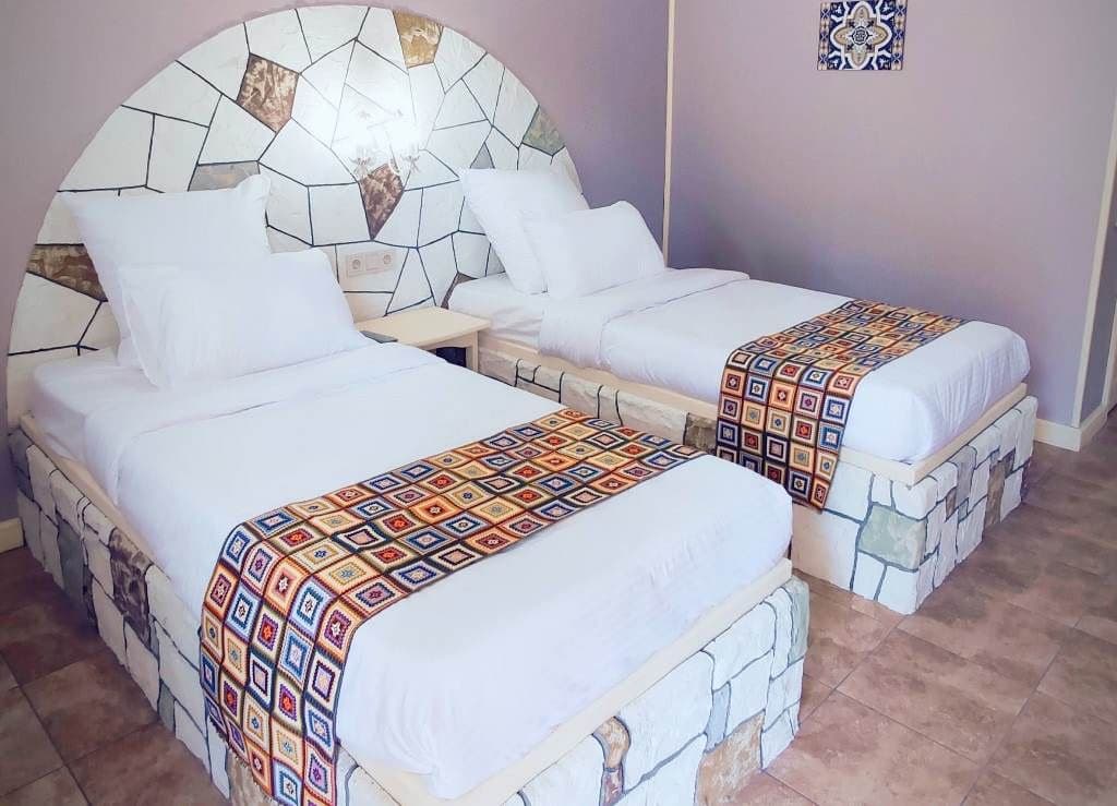 rooms-twin