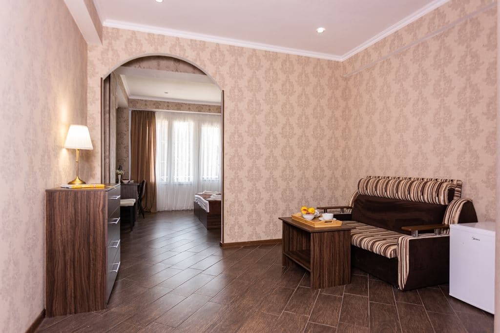 rooms-junior-suite