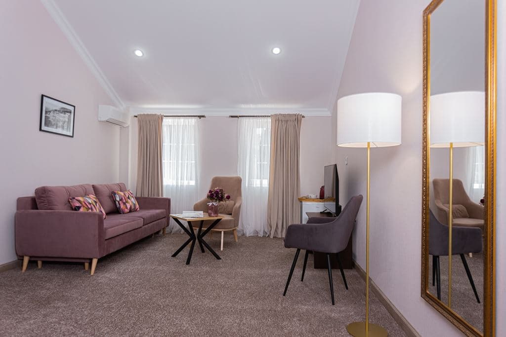 rooms-suite