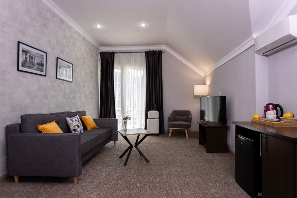 rooms-suite