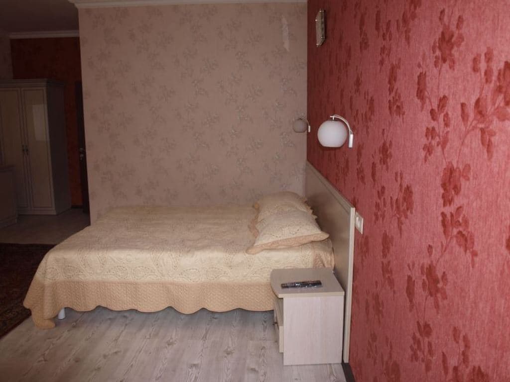 rooms-triple-balcony
