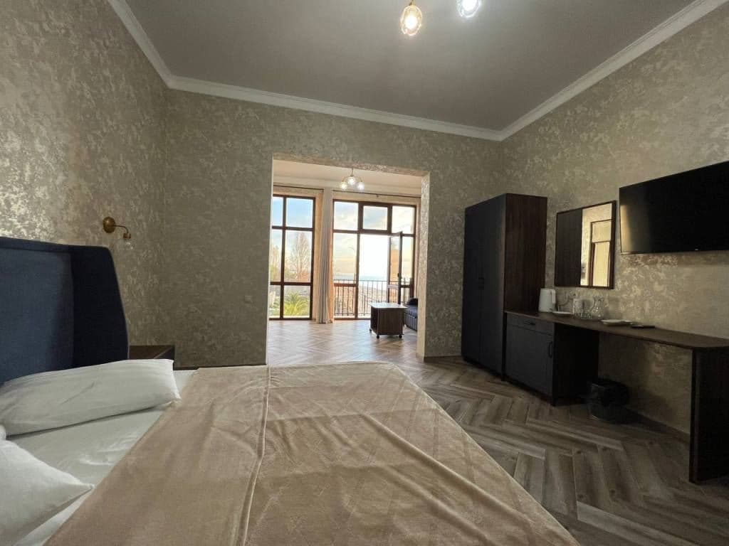 rooms-suite