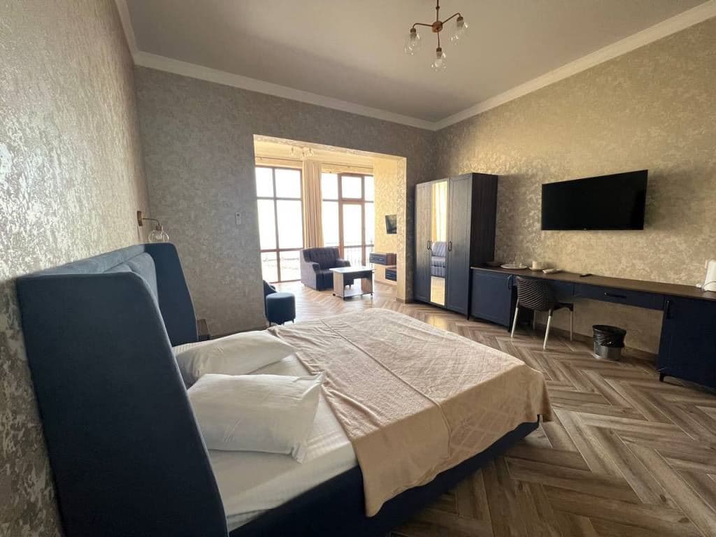 rooms-suite