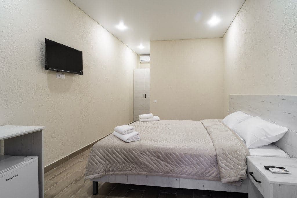 rooms-1-room