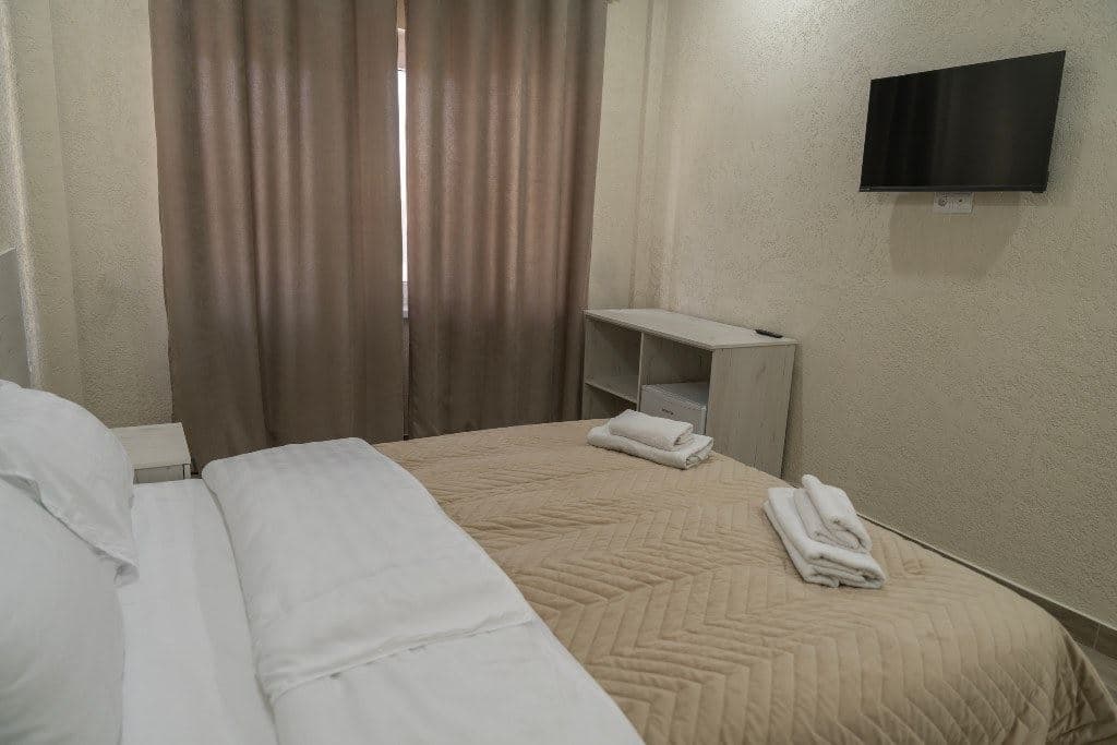 rooms-1-room