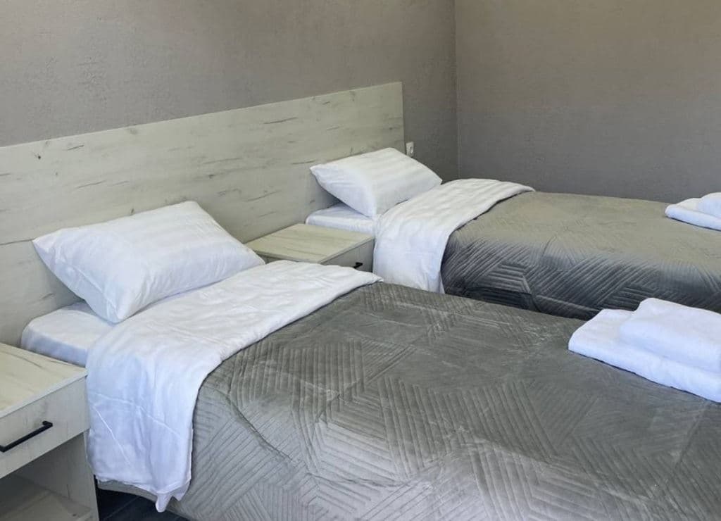 rooms-1-room