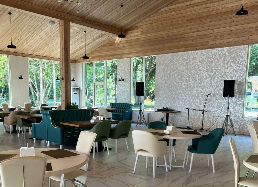 restaurants-restoran-pool