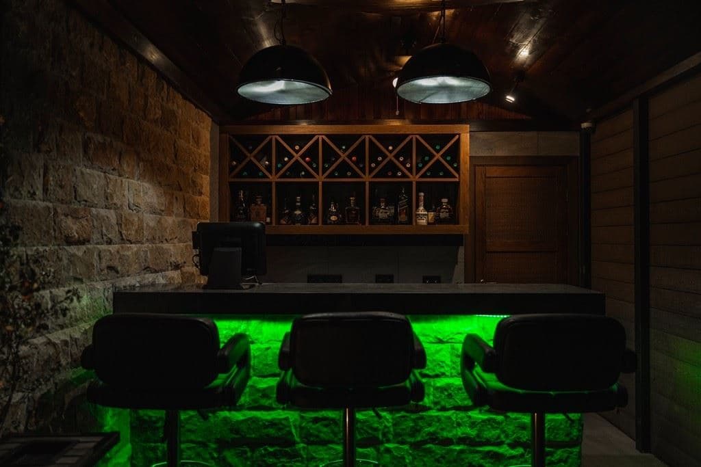 bars-bar