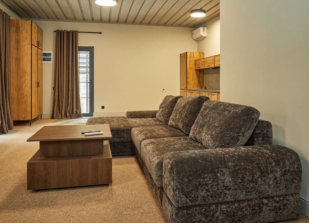 rooms-2-rooms