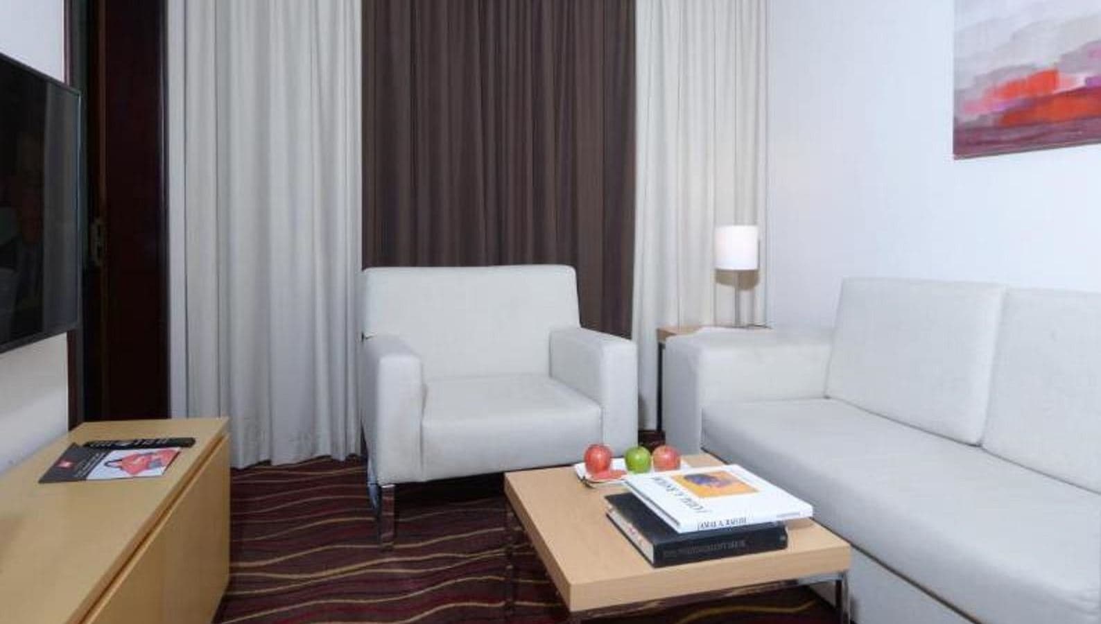 rooms-suite-room