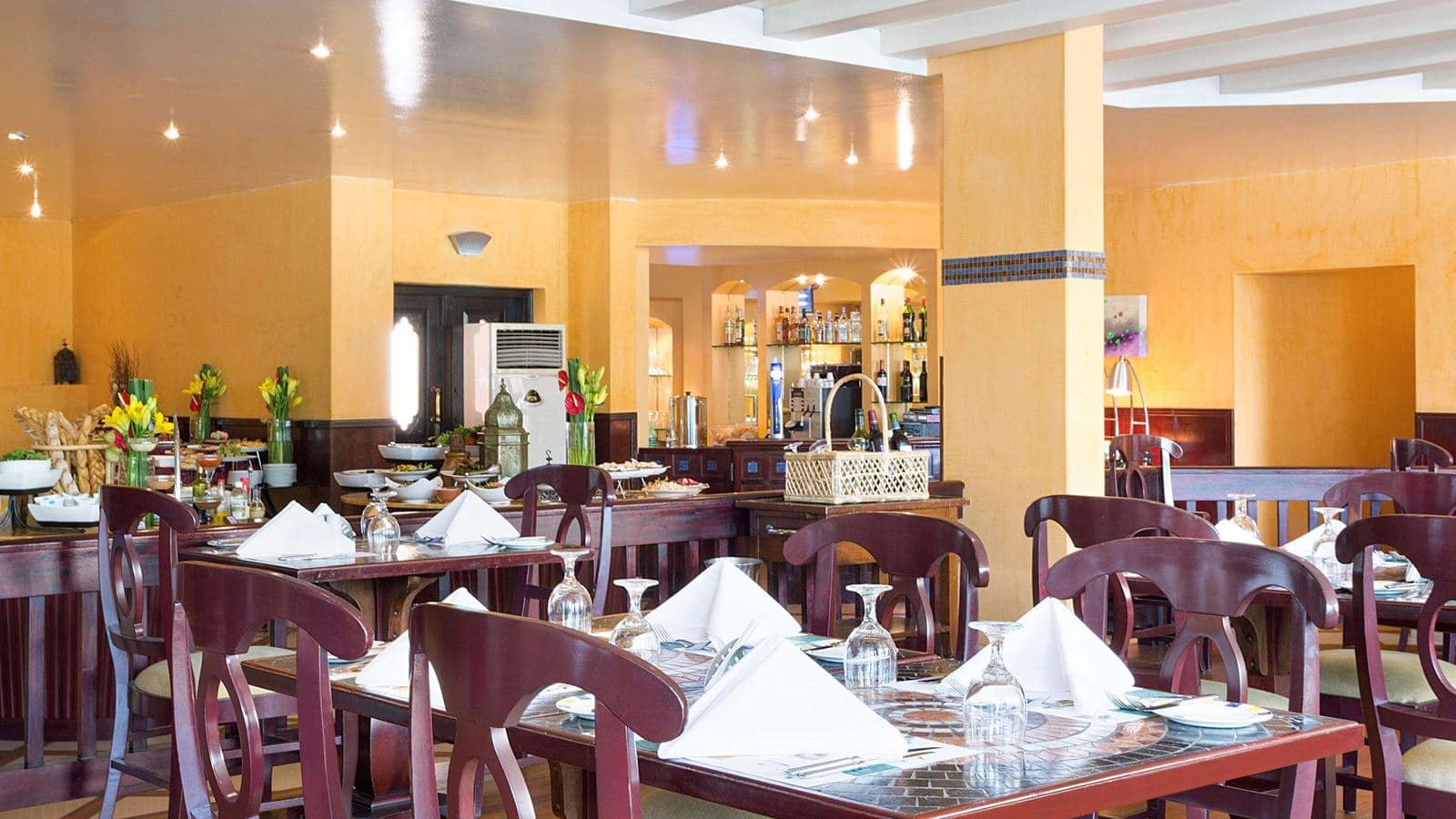 restaurants-restaurants