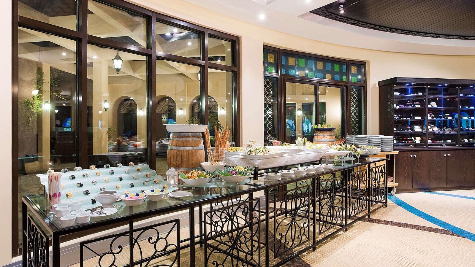 restaurants-restaurants