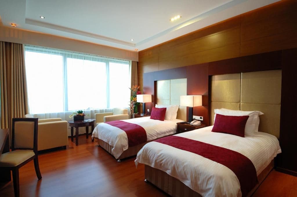 rooms-standard-room