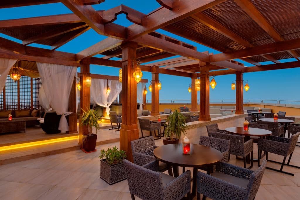bars-terrace-lounge