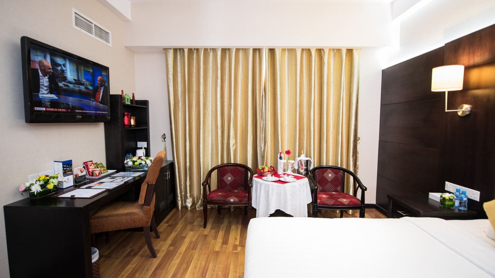 rooms-standard-room