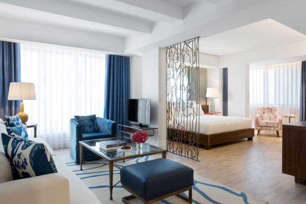 rooms-corner-suite
