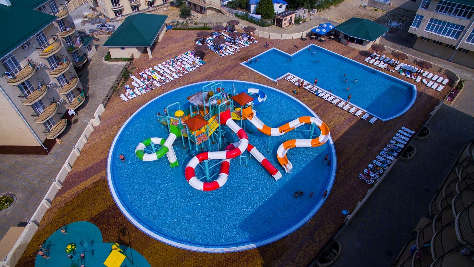 water-park-water-park