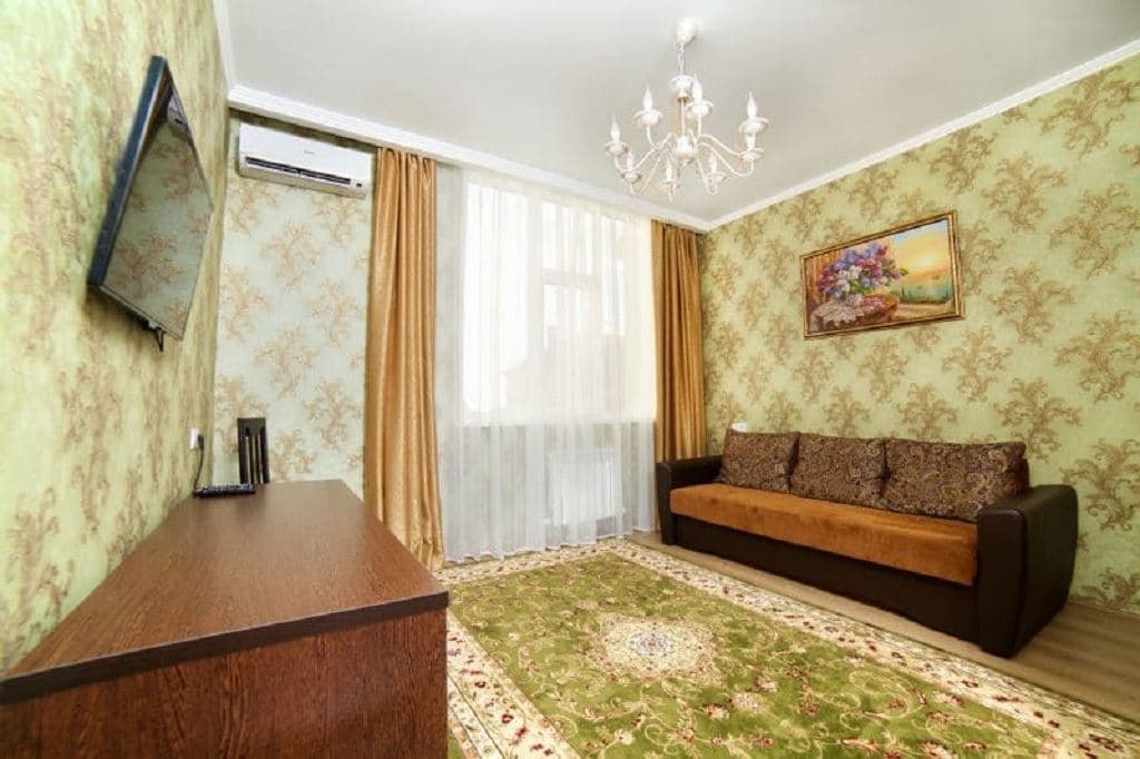 rooms-luxe-with-balcony
