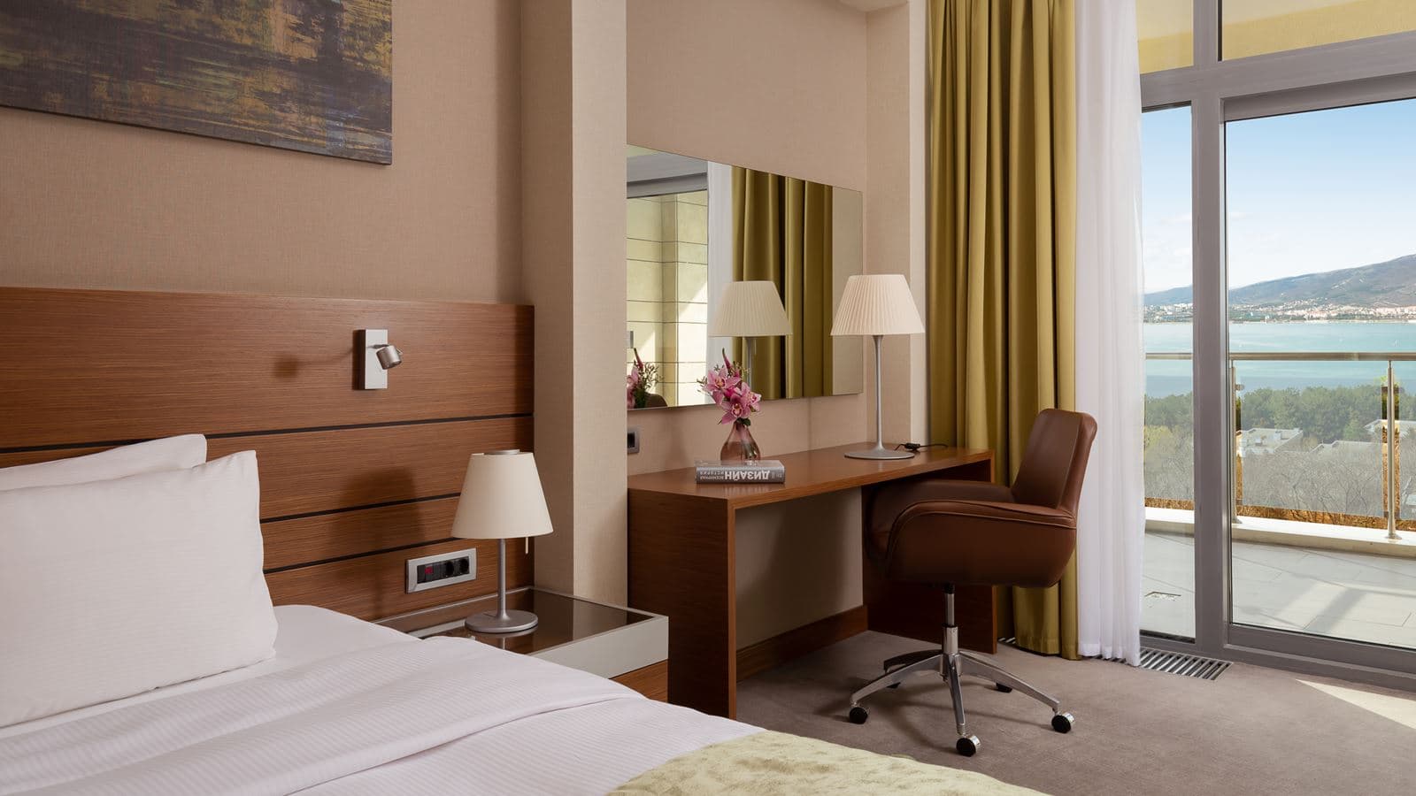 rooms-luxe-sea-view