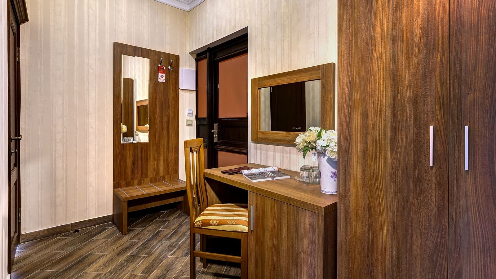 rooms-2-room-luxe