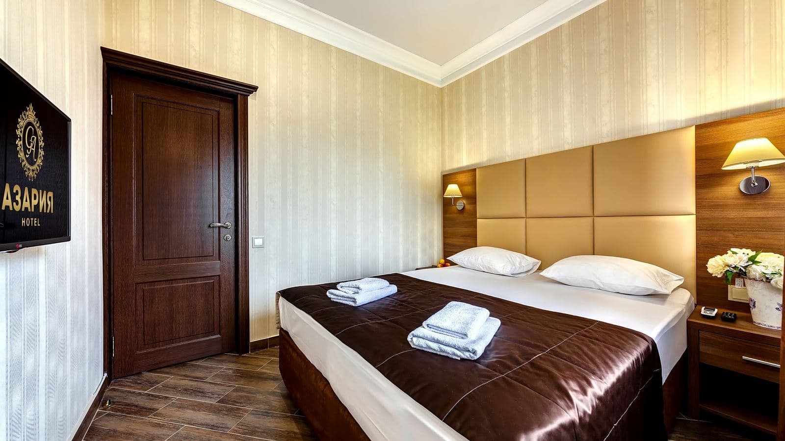 rooms-2-room-luxe