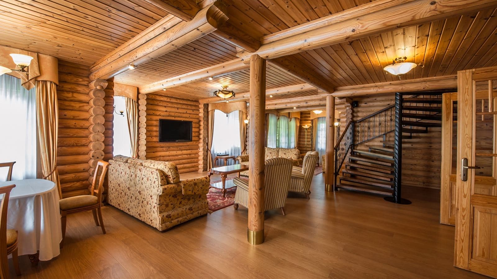 rooms-villa