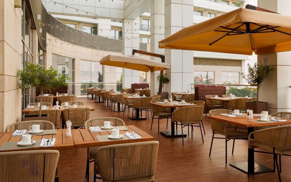 restaurants-