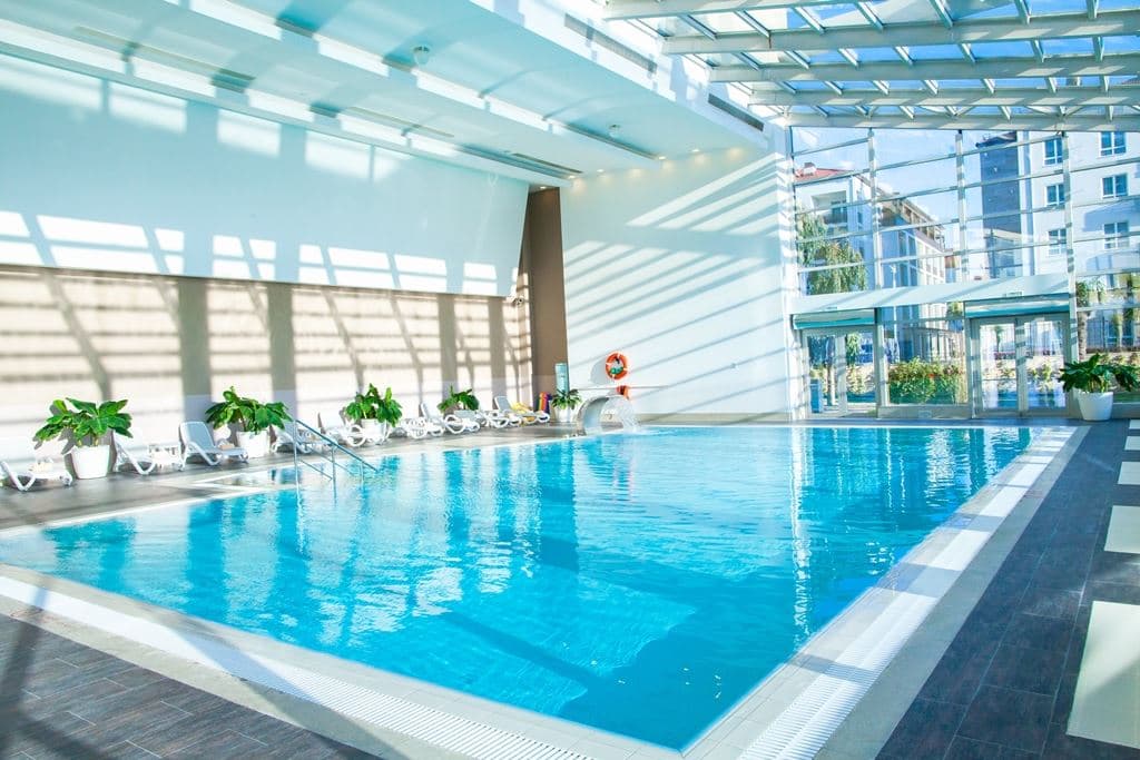 pools-indoor-pool