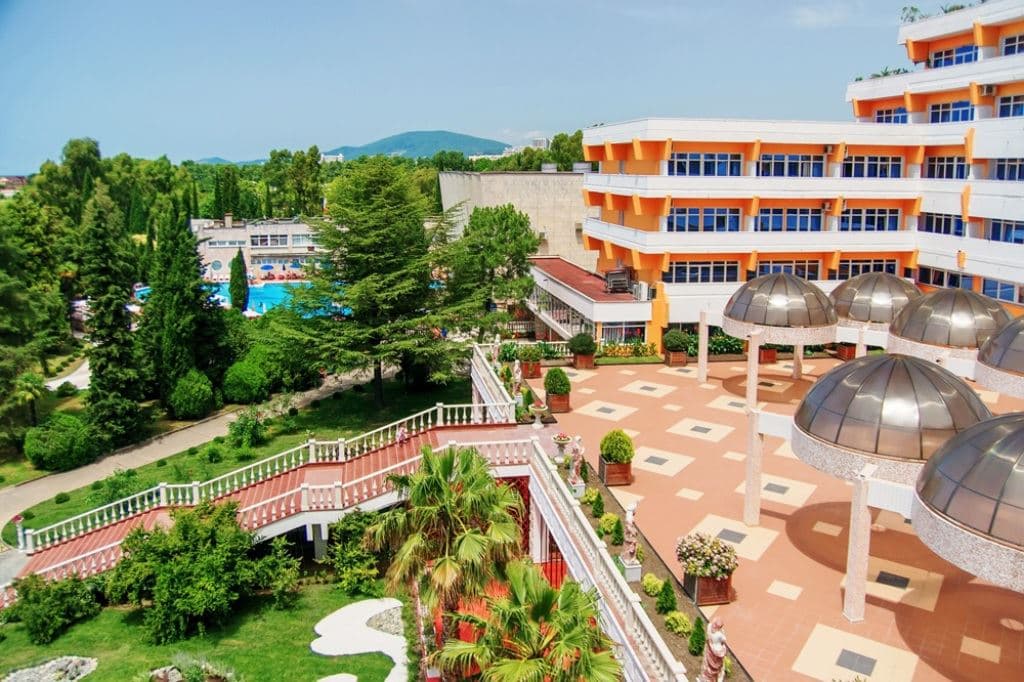 general-main-building