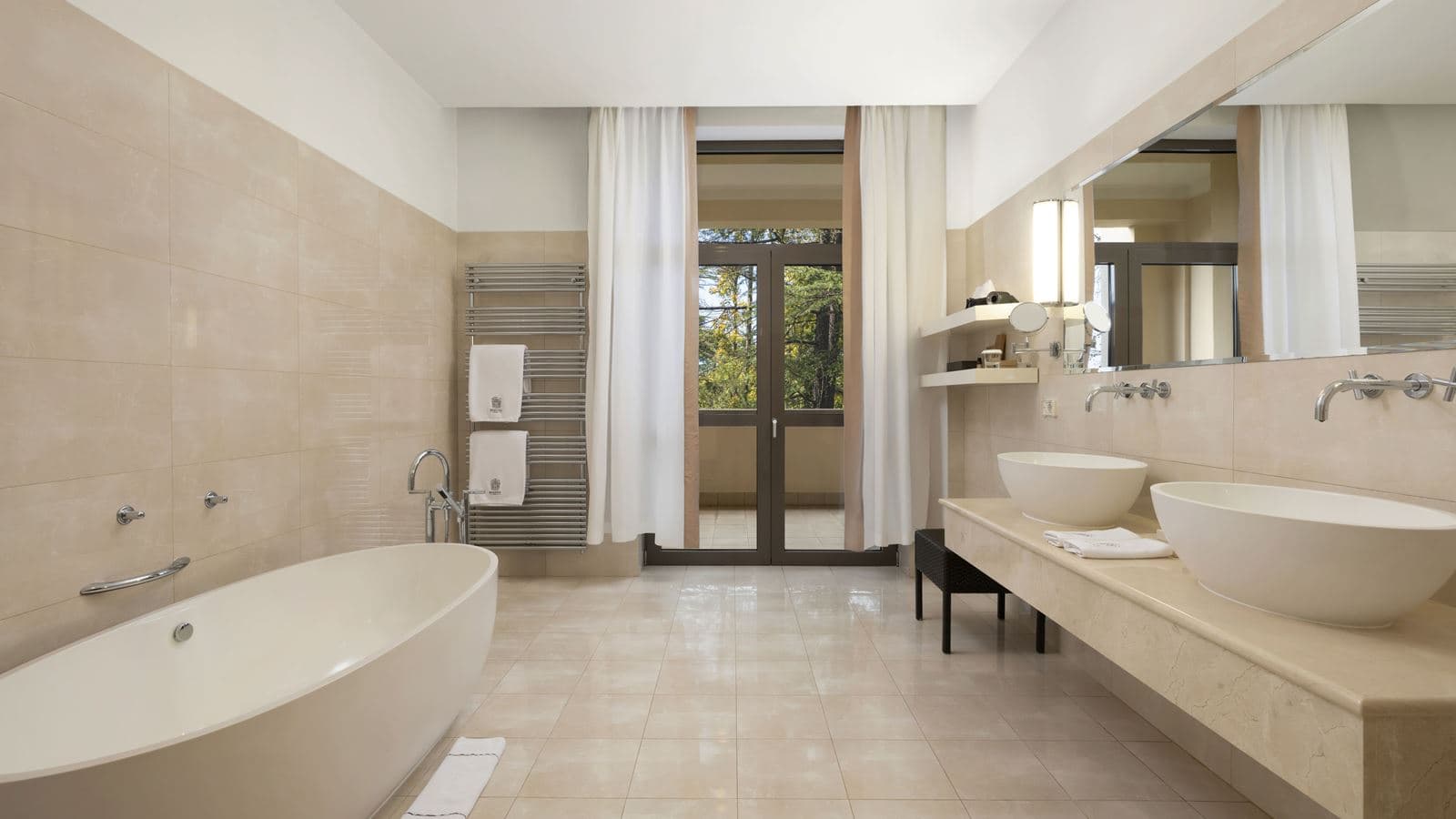rooms-junior-suite